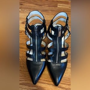 Michael Kors Black Heels Women’s size 8. Worn only once.